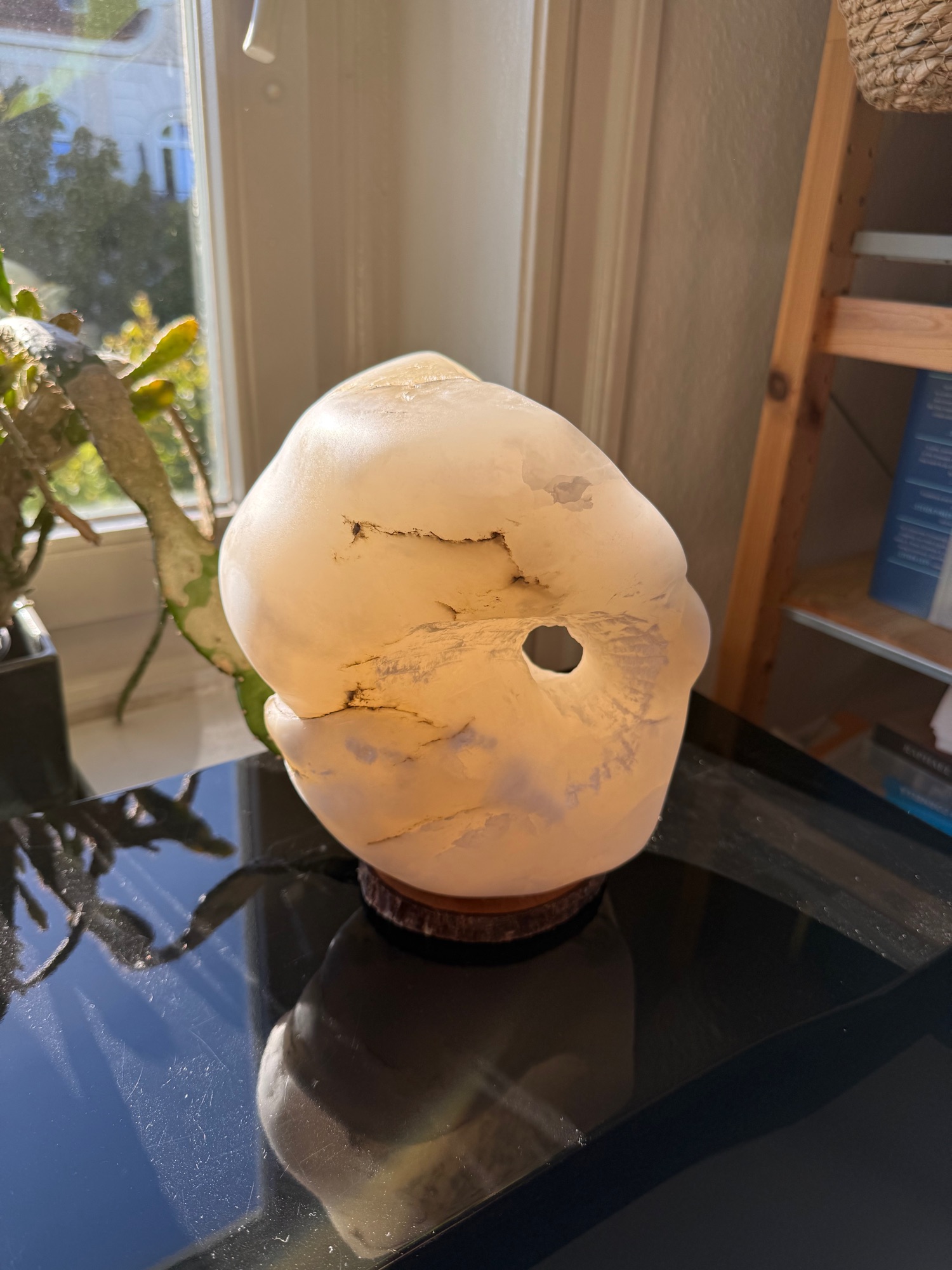 ALB-01, Weißer Alabaster